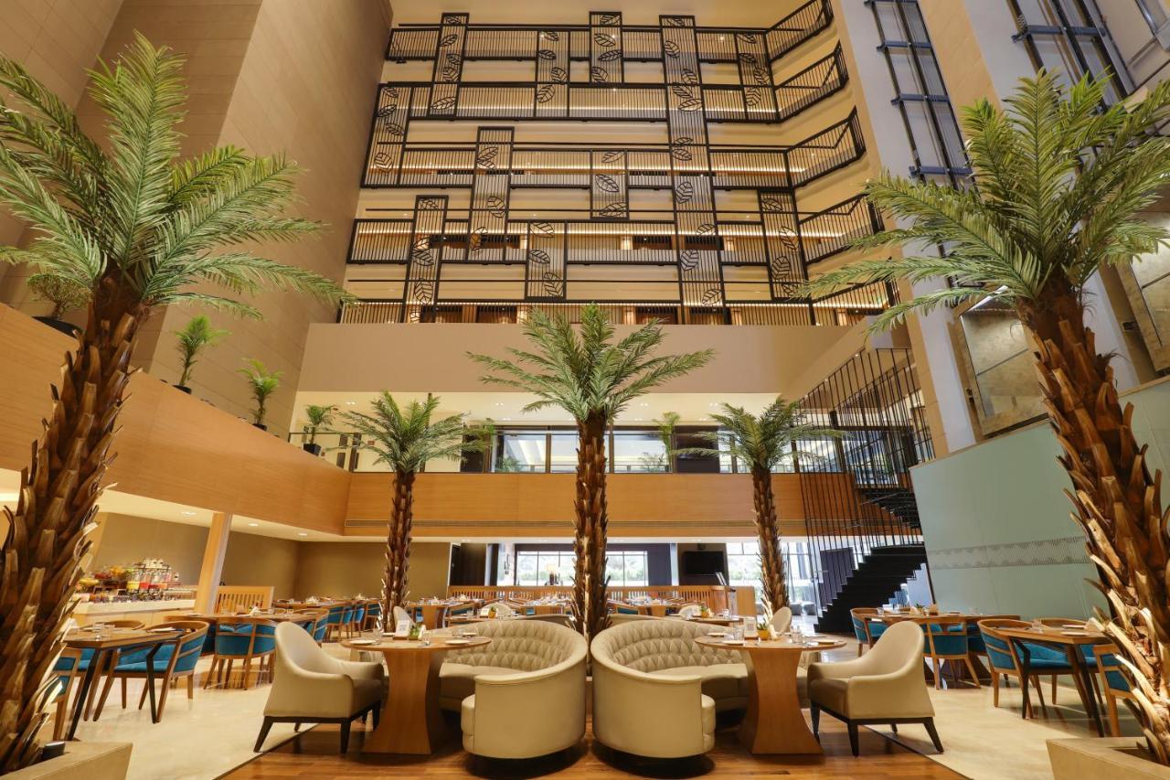 Hotel Lemon Tree Premier, Vijayawāda Zewnętrze zdjęcie