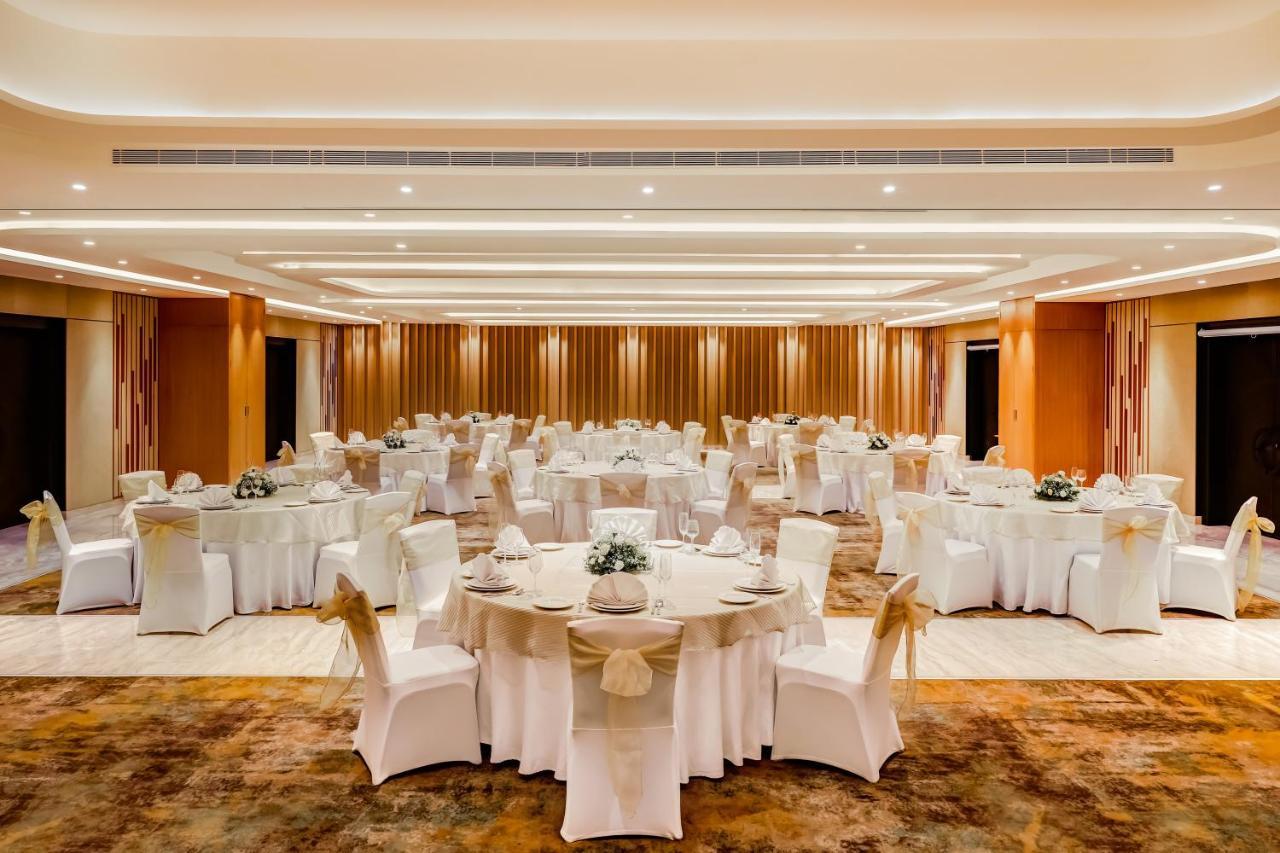 Hotel Lemon Tree Premier, Vijayawāda Zewnętrze zdjęcie